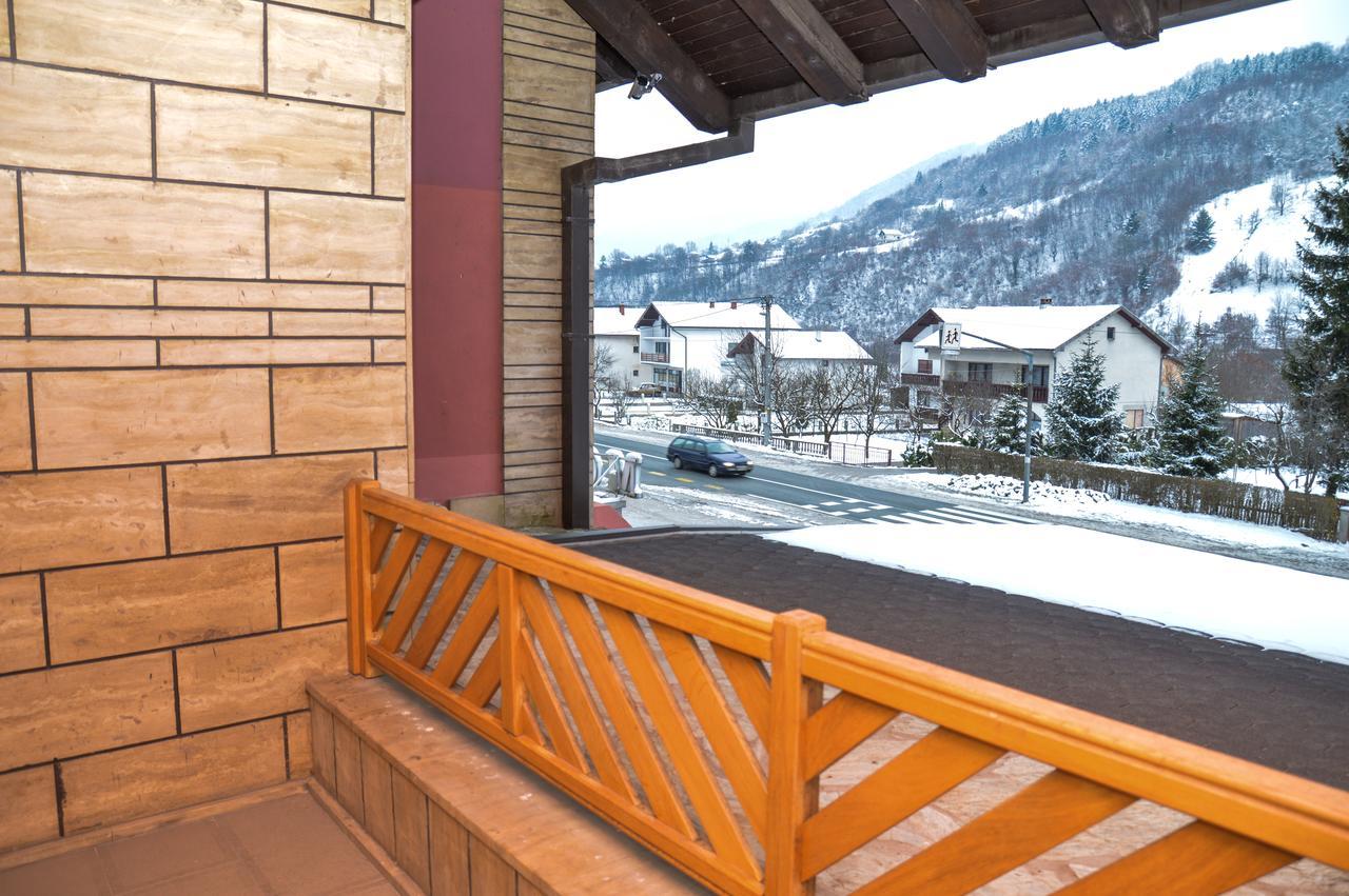 Motel Stecak Jajce Bagian luar foto