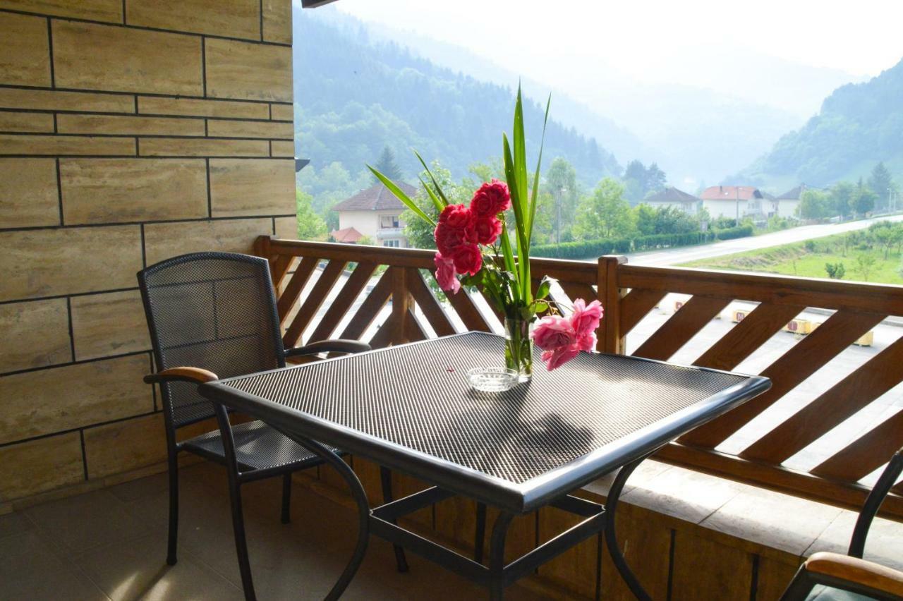 Motel Stecak Jajce Bagian luar foto