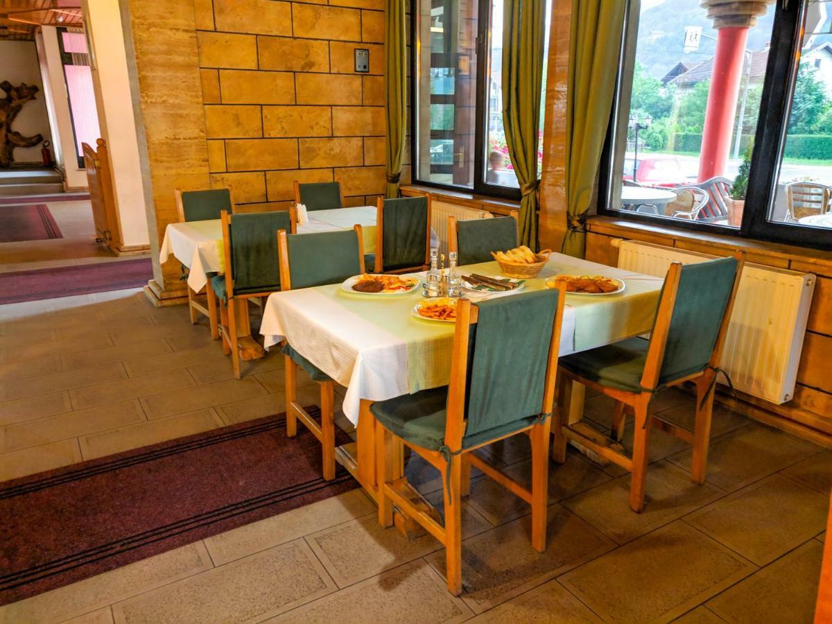 Motel Stecak Jajce Bagian luar foto