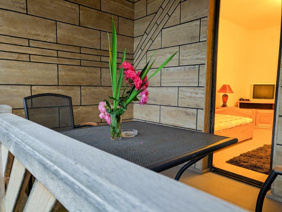 Motel Stecak Jajce Bagian luar foto