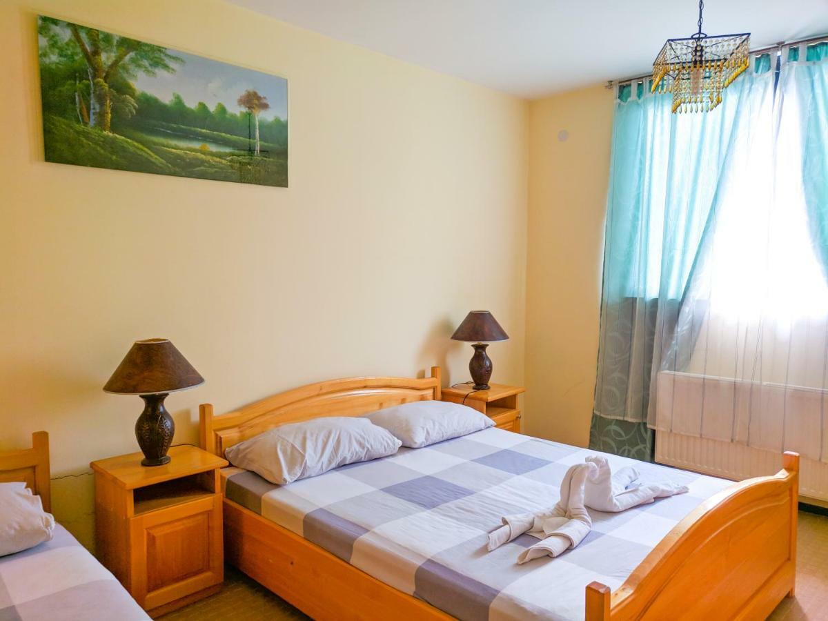 Motel Stecak Jajce Bagian luar foto