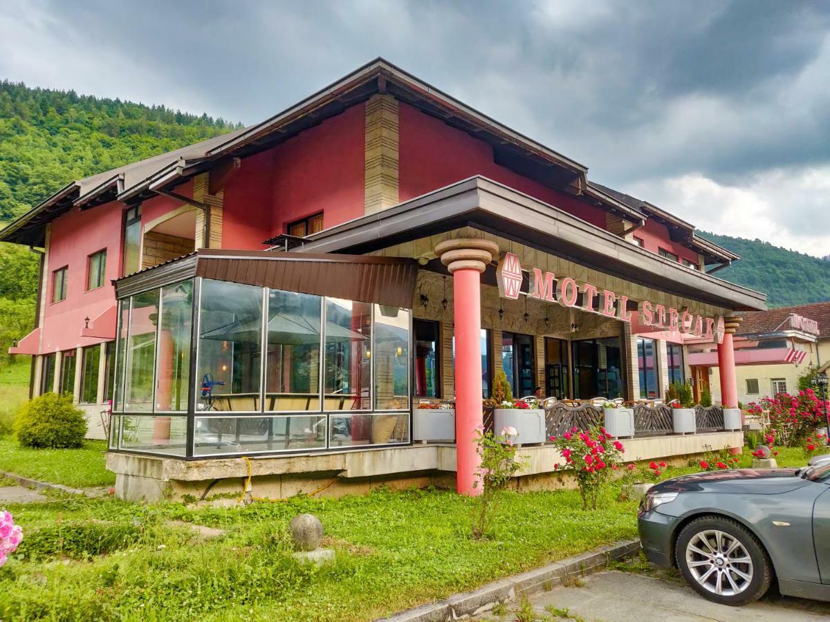 Motel Stecak Jajce Bagian luar foto